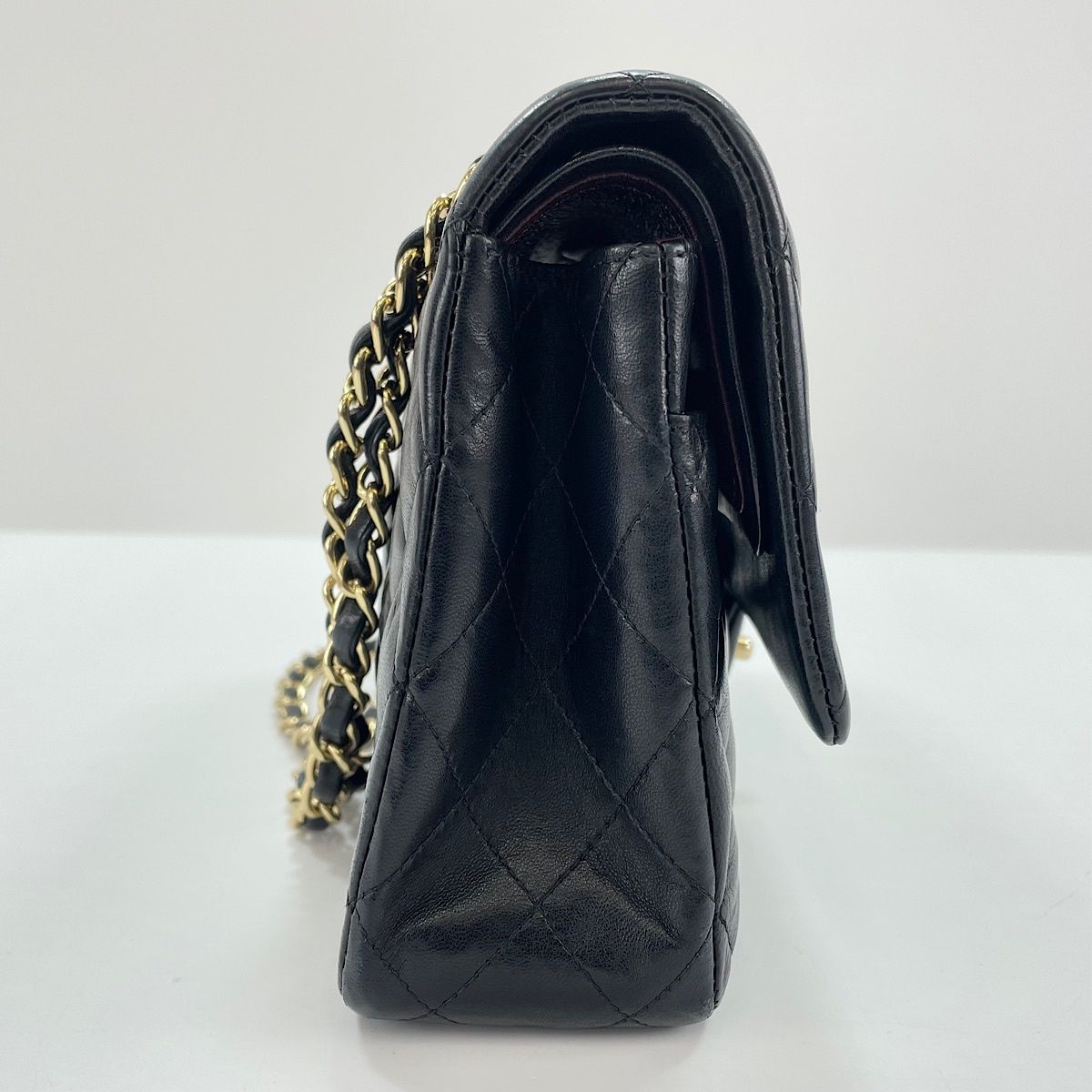 Chanel Shoulder Bag Quilted 25 — view 6