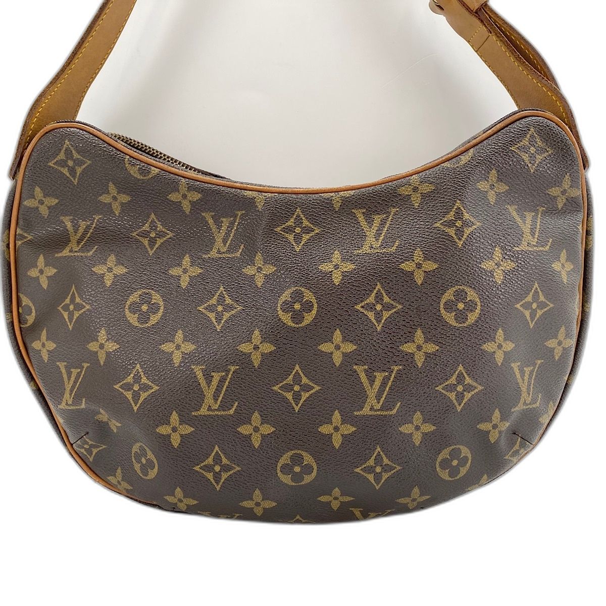 Louis Vuitton Shoulder Bag Croissant MM — view 3