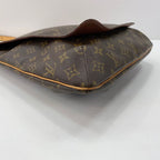 Louis Vuitton Shoulder Bag Musette — view 8