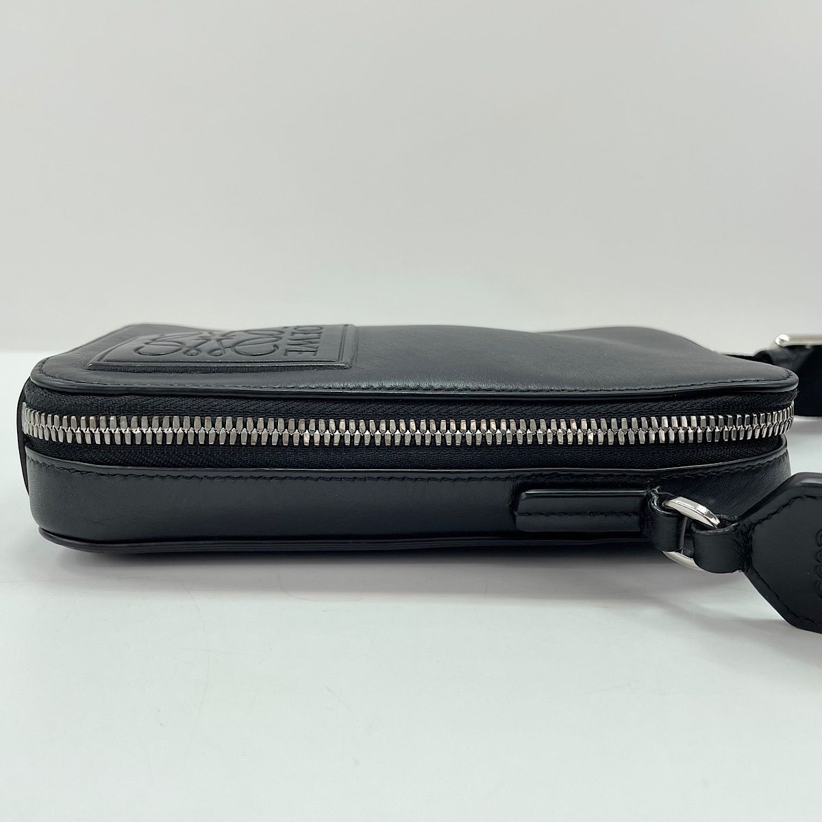 Loewe Shoulder Bag Black — view 5