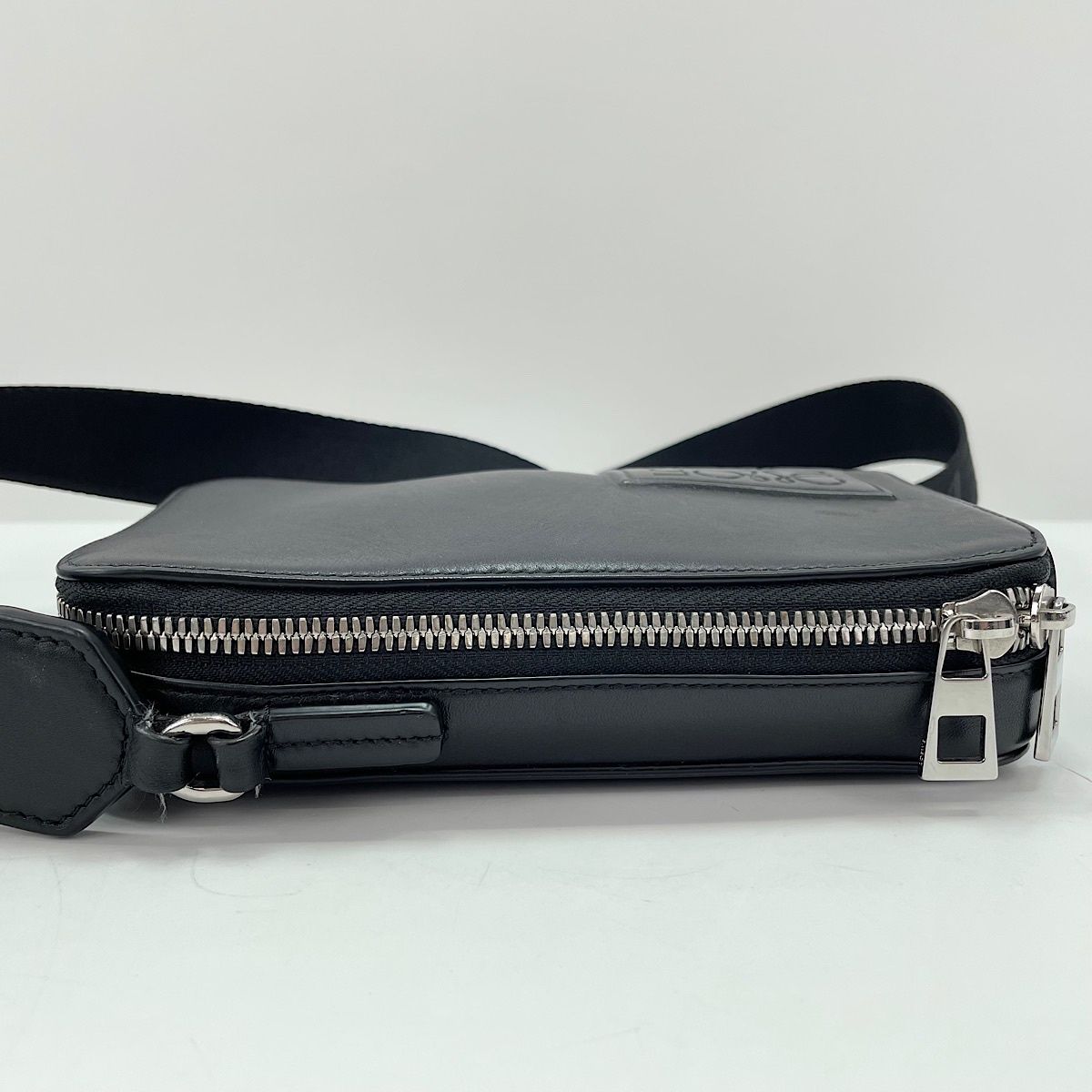 Loewe Shoulder Bag Black — view 6