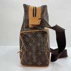Louis Vuitton Shoulder Bag Sac Swoosh — view 5
