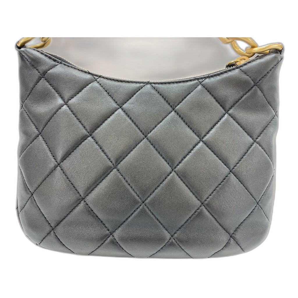 Chanel Shoulder Bag Quilted — view 2