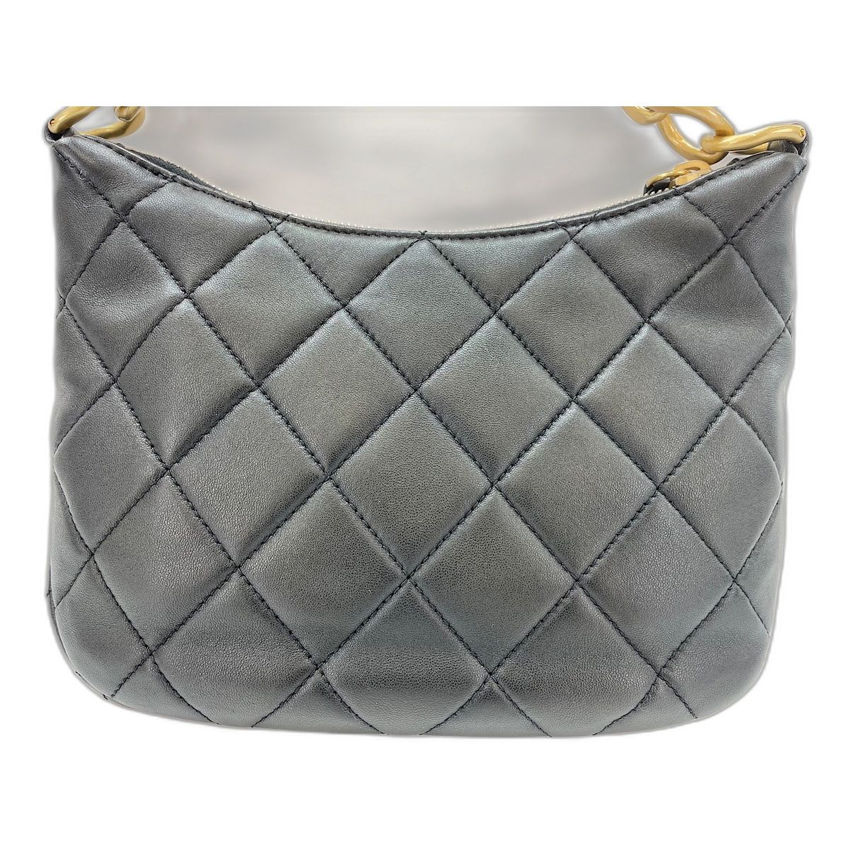 Chanel Shoulder Bag Quilted — view 2