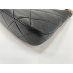 Chanel Shoulder Bag Quilted — view 8
