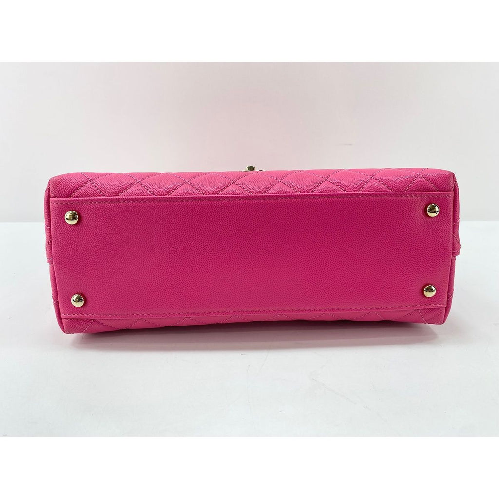 Chanel Handbag Coco Handle Quilted — view 5