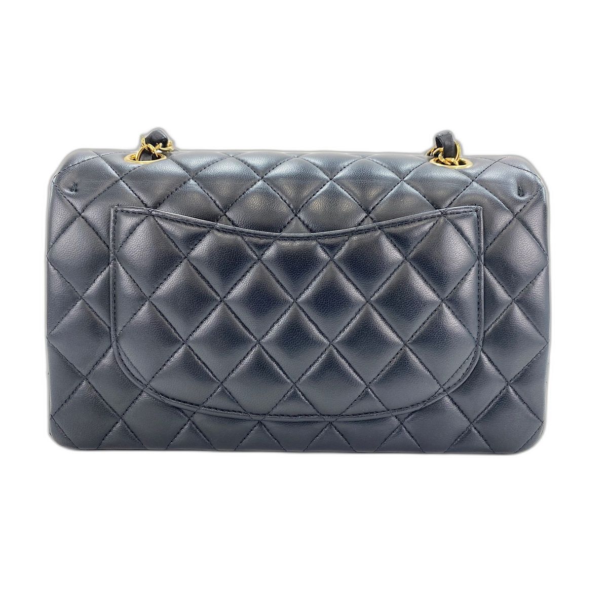 Chanel Shoulder Bag Quilted — view 2