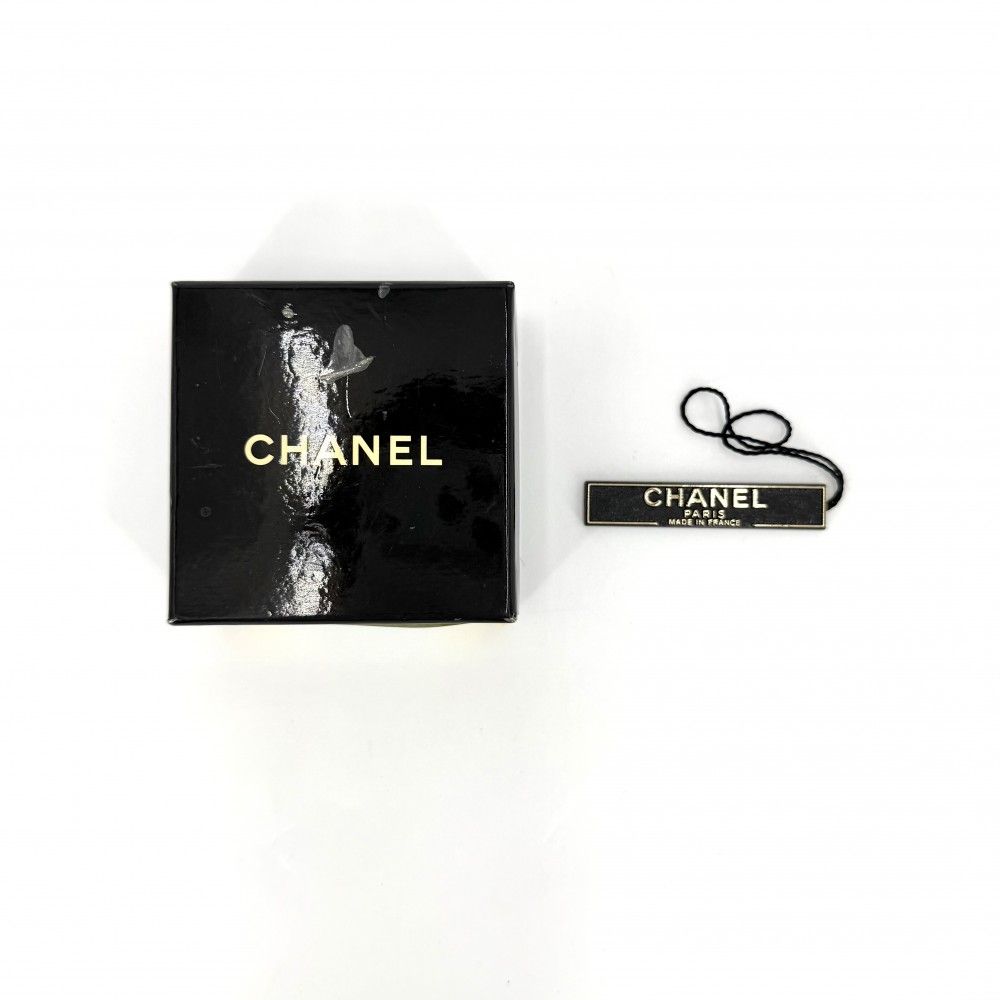 Chanel Earrings CC Logo Round Vintage Gold Plated — view 5