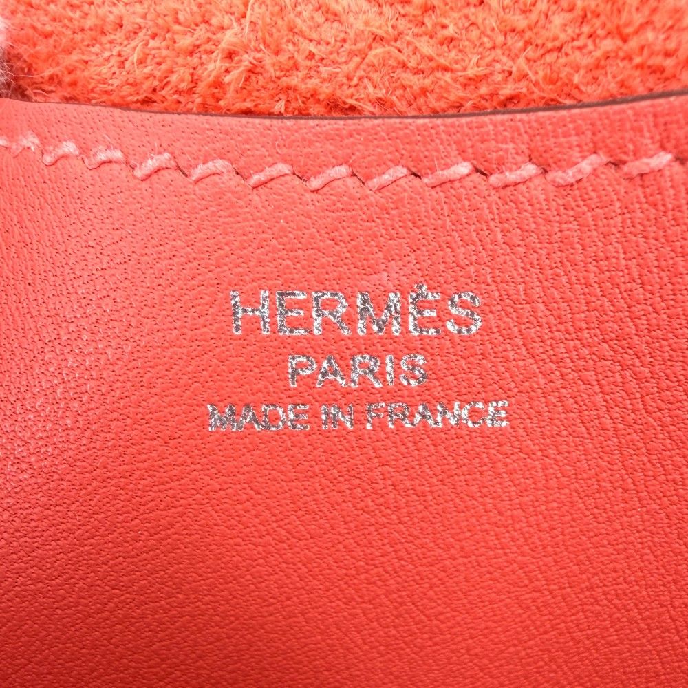 Hermes Handbag in the Loop 18 Che Nupico Small Taurillon Clemence Orange Silver — view 5