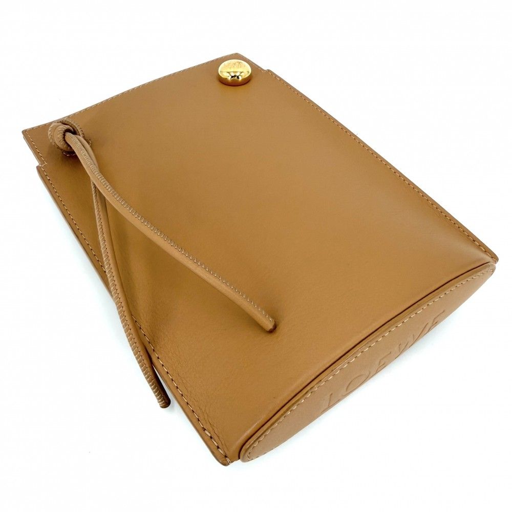 Loewe Shoulder Bag Anagram Pebble Dice Pocket Crossbody Leather Beige Gold — view 3