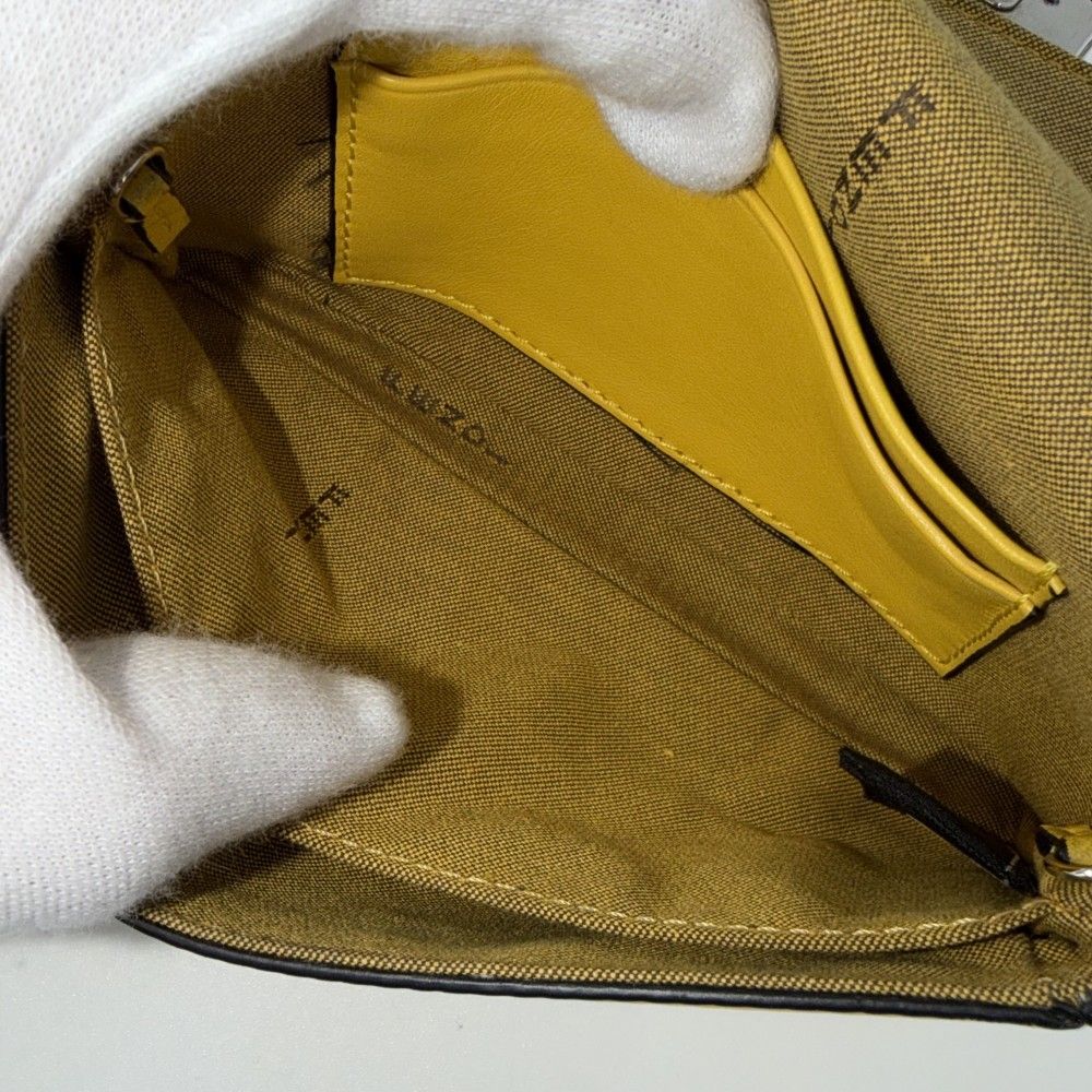 Fendi 2-Way Micro Mini Shoulder Bag Crossbody Mamma Bucket Leather Yellow Silver — view 4