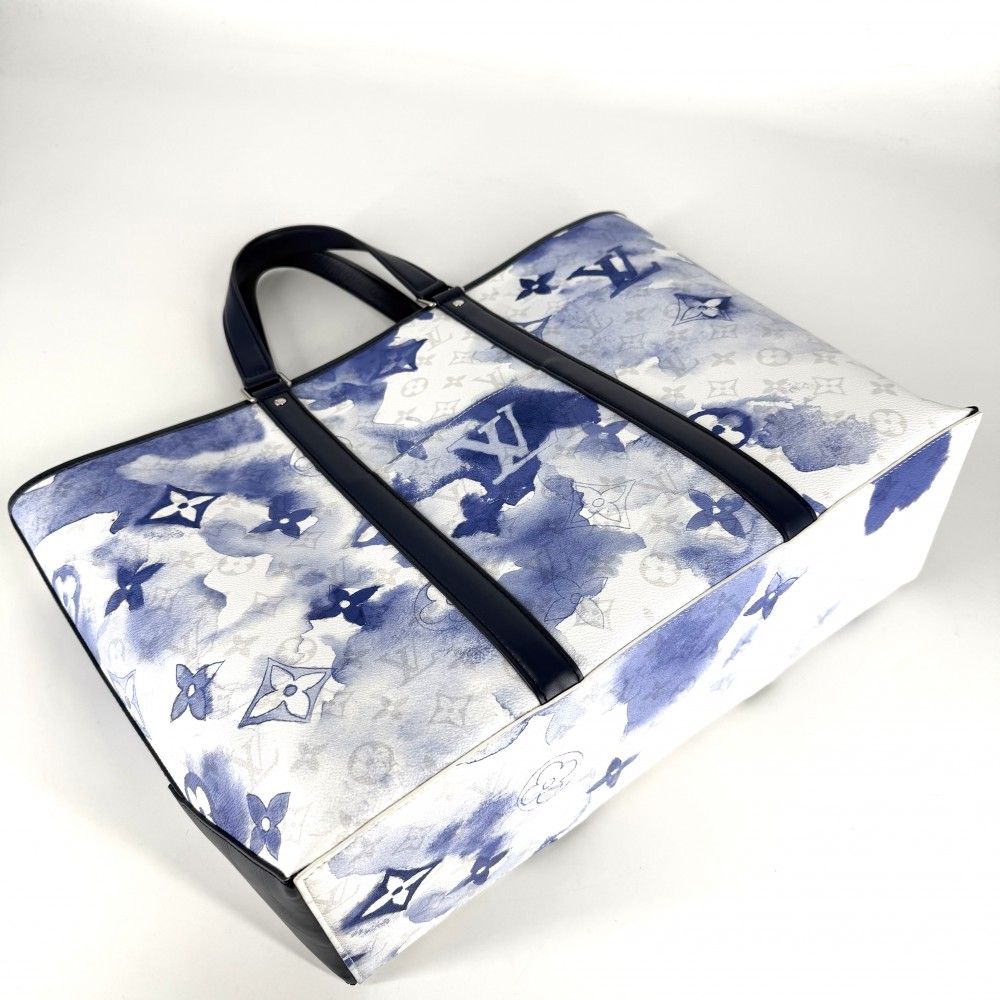 Louis Vuitton 2-Way Monogram Water Color Weekend Tote GM Shoulder Bag Crossbody — view 3