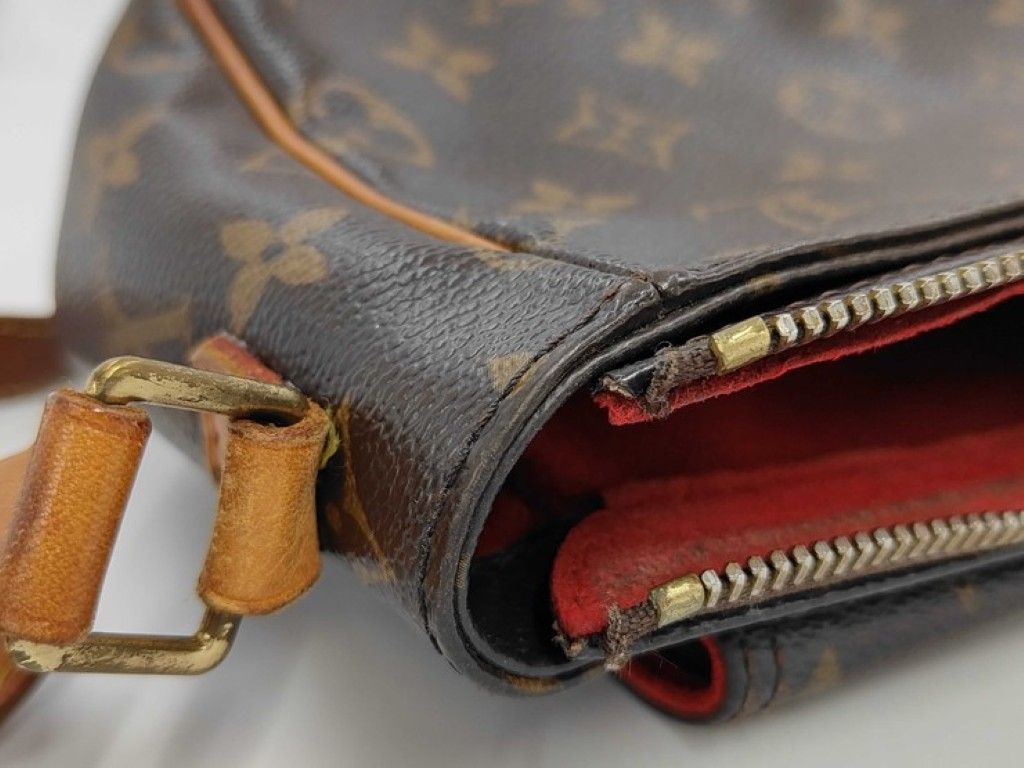 Louis Vuitton Shoulder Bag Viva Cite PM Brown Monogram Gold — view 5