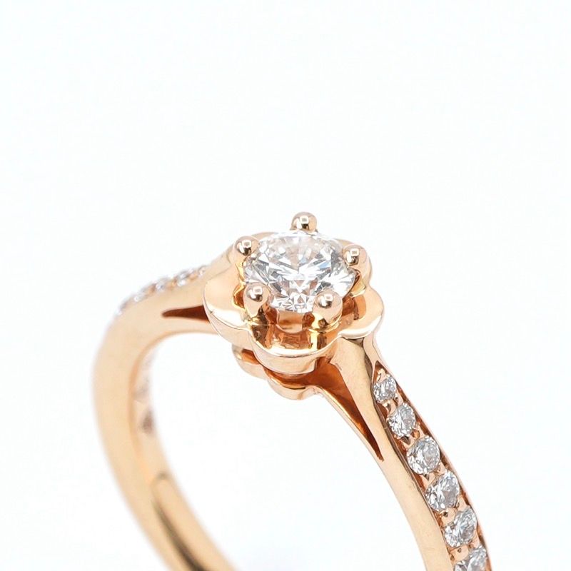 Chanel Ring Pink Gold Camellia Diamond — view 4