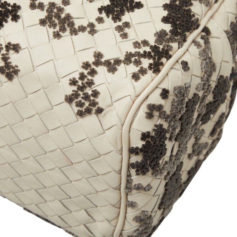 Bottega Veneta Intrecciato 2-Way Shoulder Bag White Gray Leather — view 4