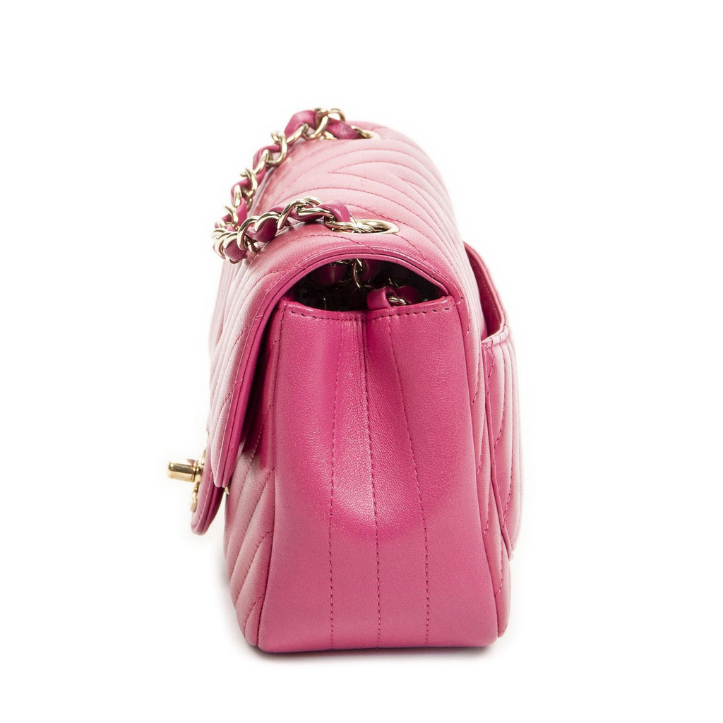 Chanel Square Classic Single Flap Fuchsia Quilted Chezblanc Leather — view 3