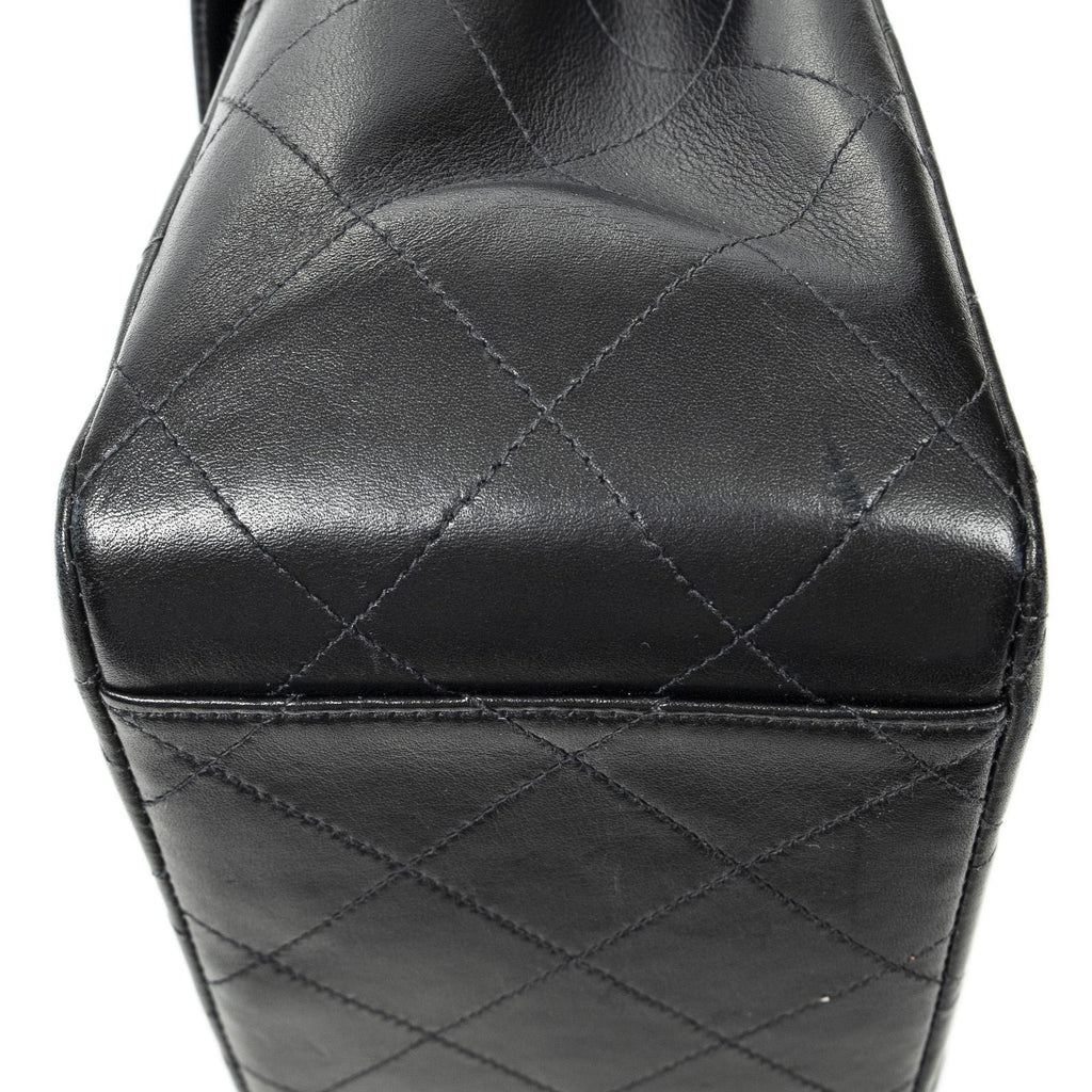Chanel Maxi Jumbo XL Flap Black Quilted Lambskin Leather — view 8