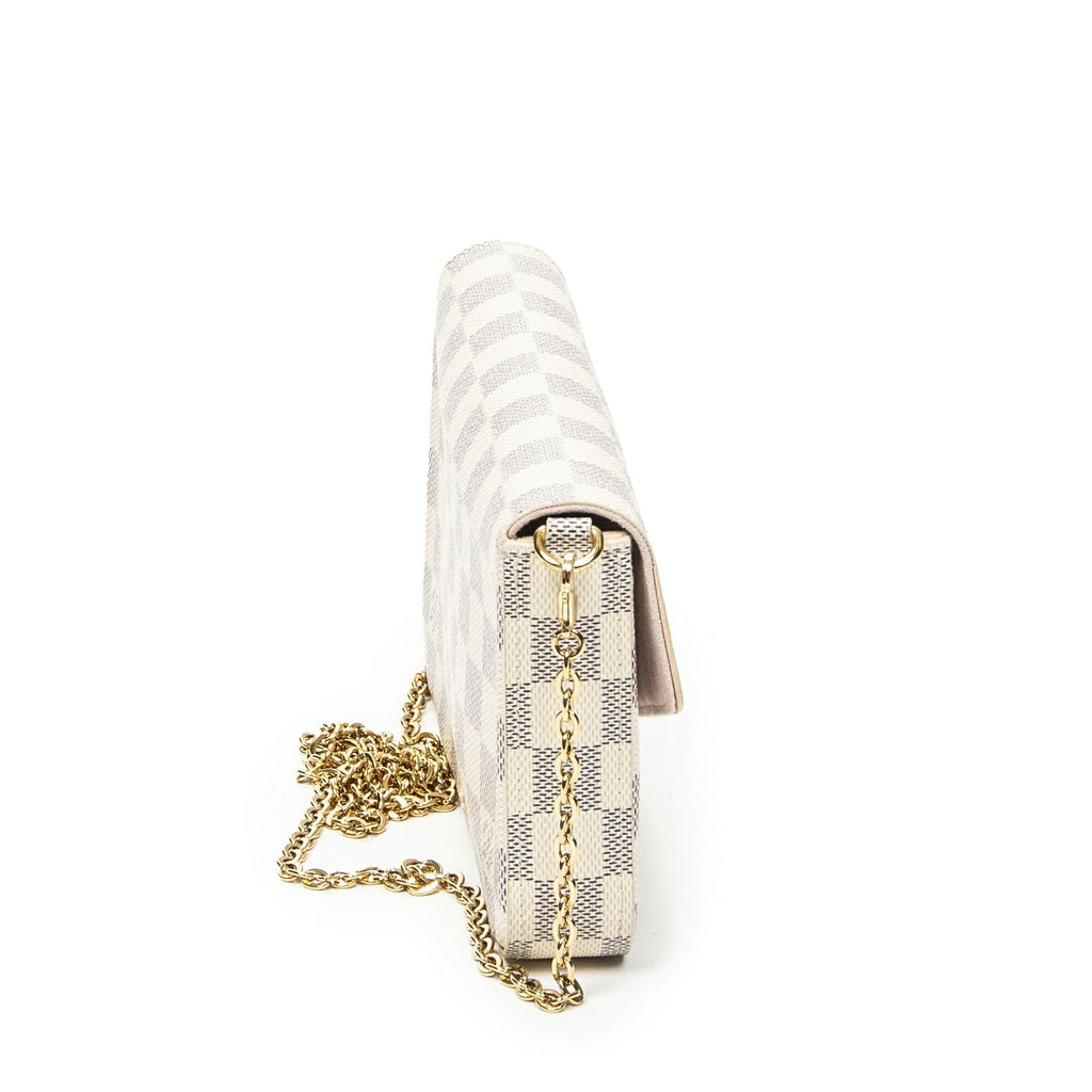 Louis Vuitton Pochette Felicie Ivory Damier Azur Shoulder — view 4