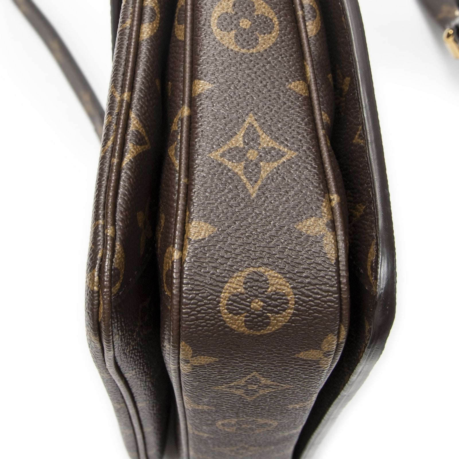 Louis Vuitton Pochette Metis Brown Monogram Canvas Handbag — view 8