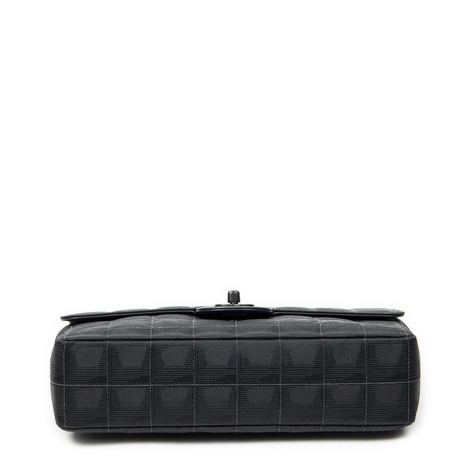 Chanel New Travel Line Single Flap Black Travelline Nylon Canvas — view 6