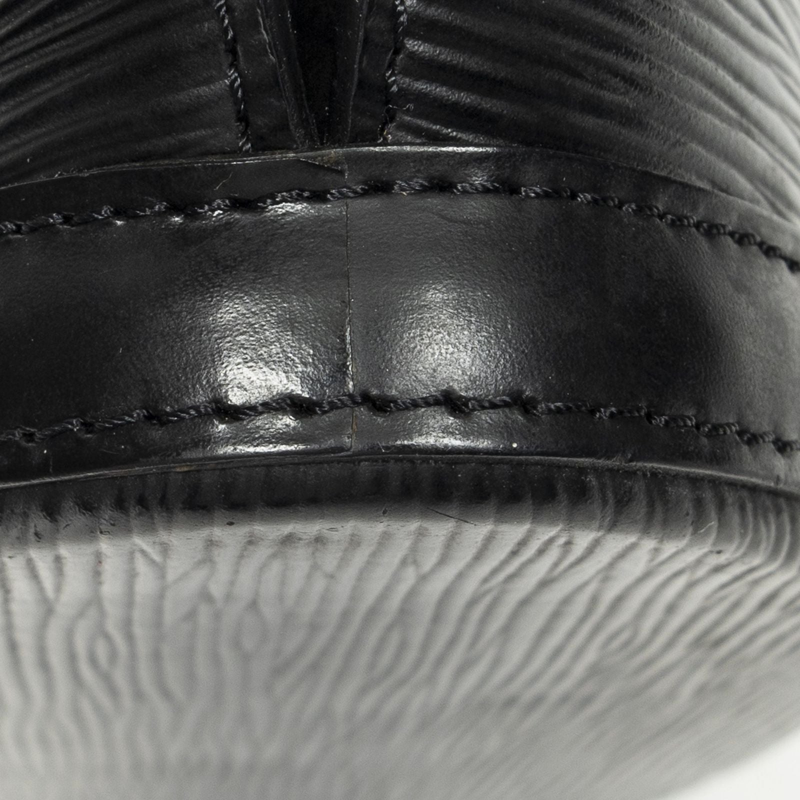 Louis Vuitton Saint Jacques Black Epi Handbag — view 8