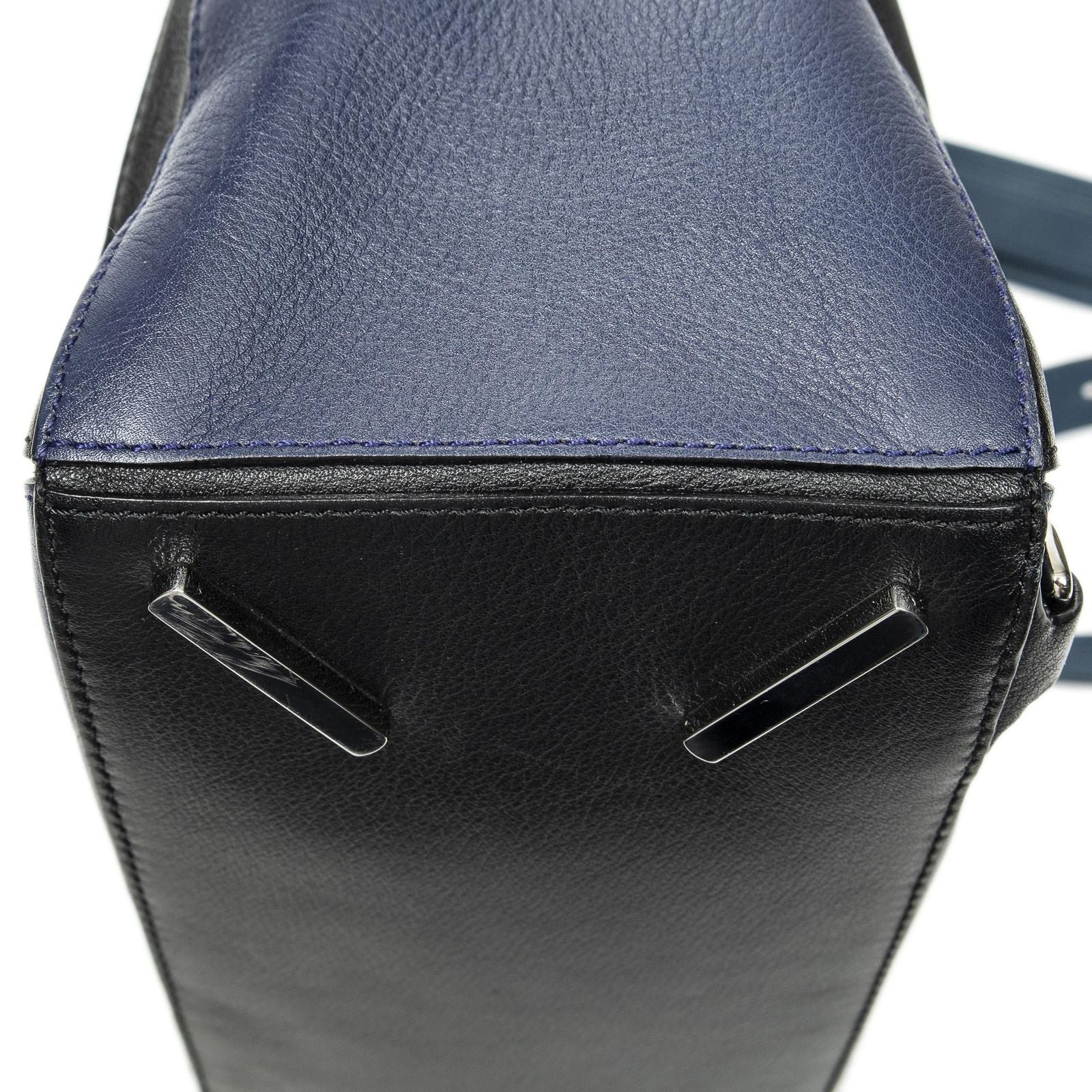 Loewe Puzzle Bag Blue Black Calfskin Leather — view 8