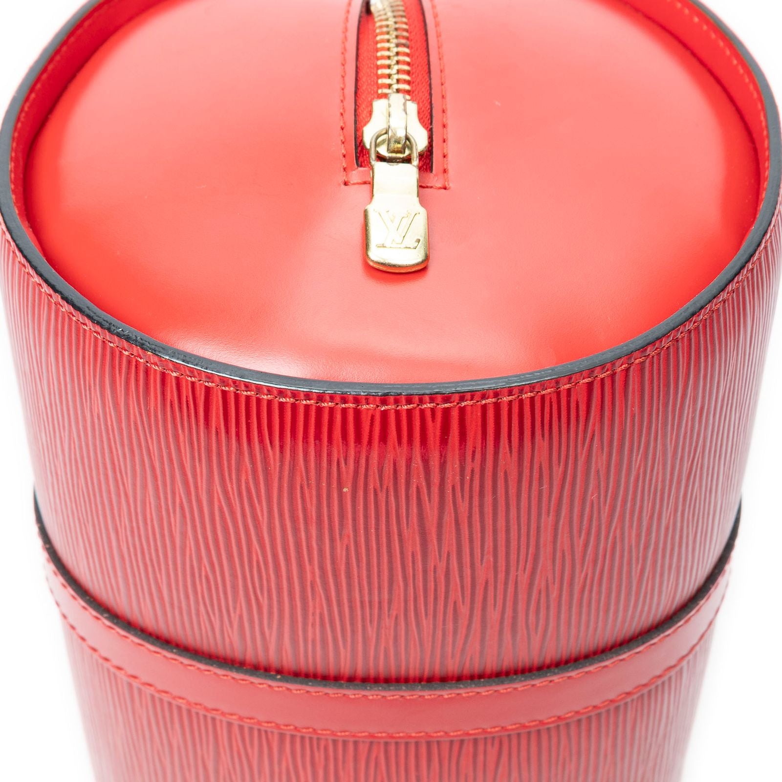 Louis Vuitton Soufflo Red Epi Handbag — view 8