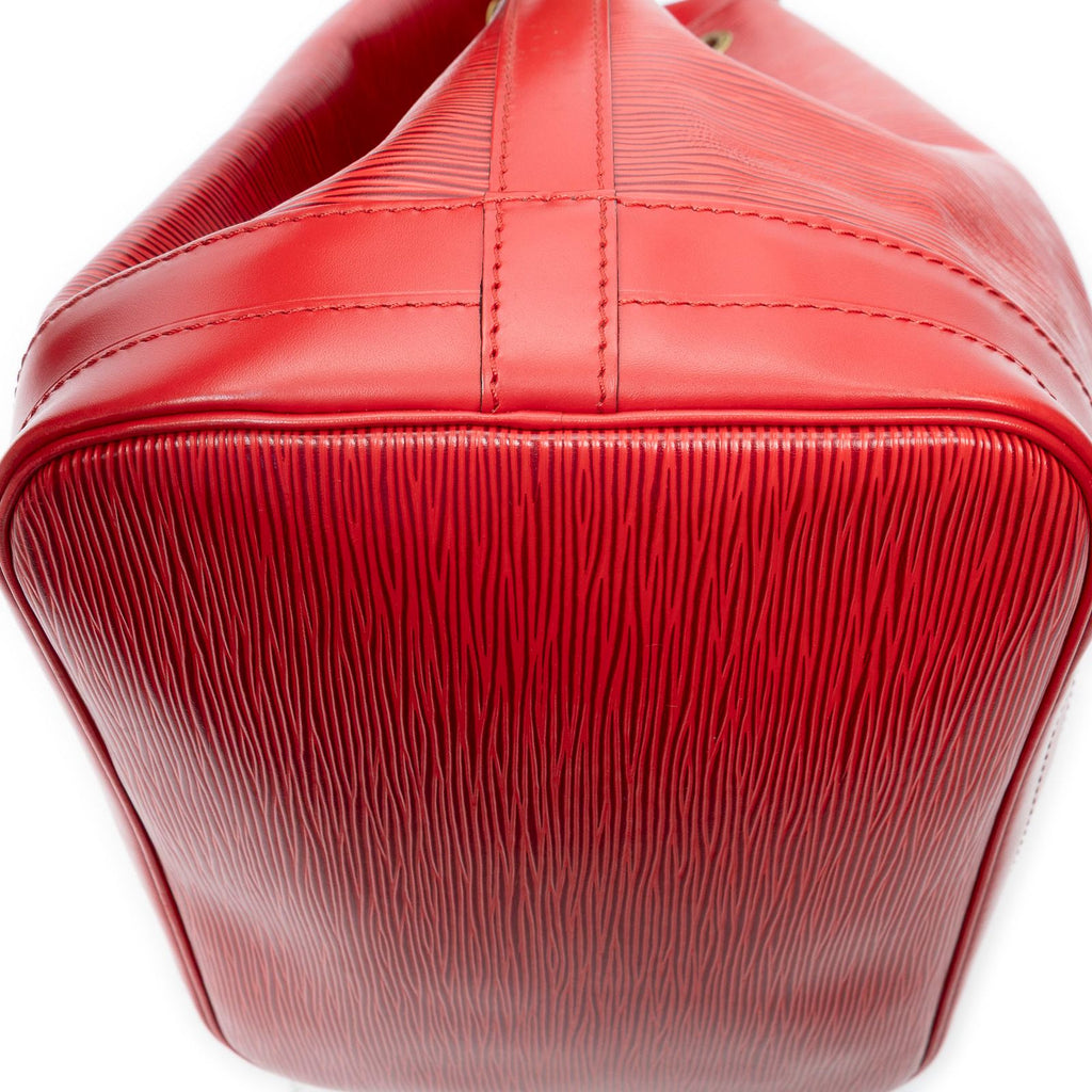 Louis Vuitton Noe Red — view 7