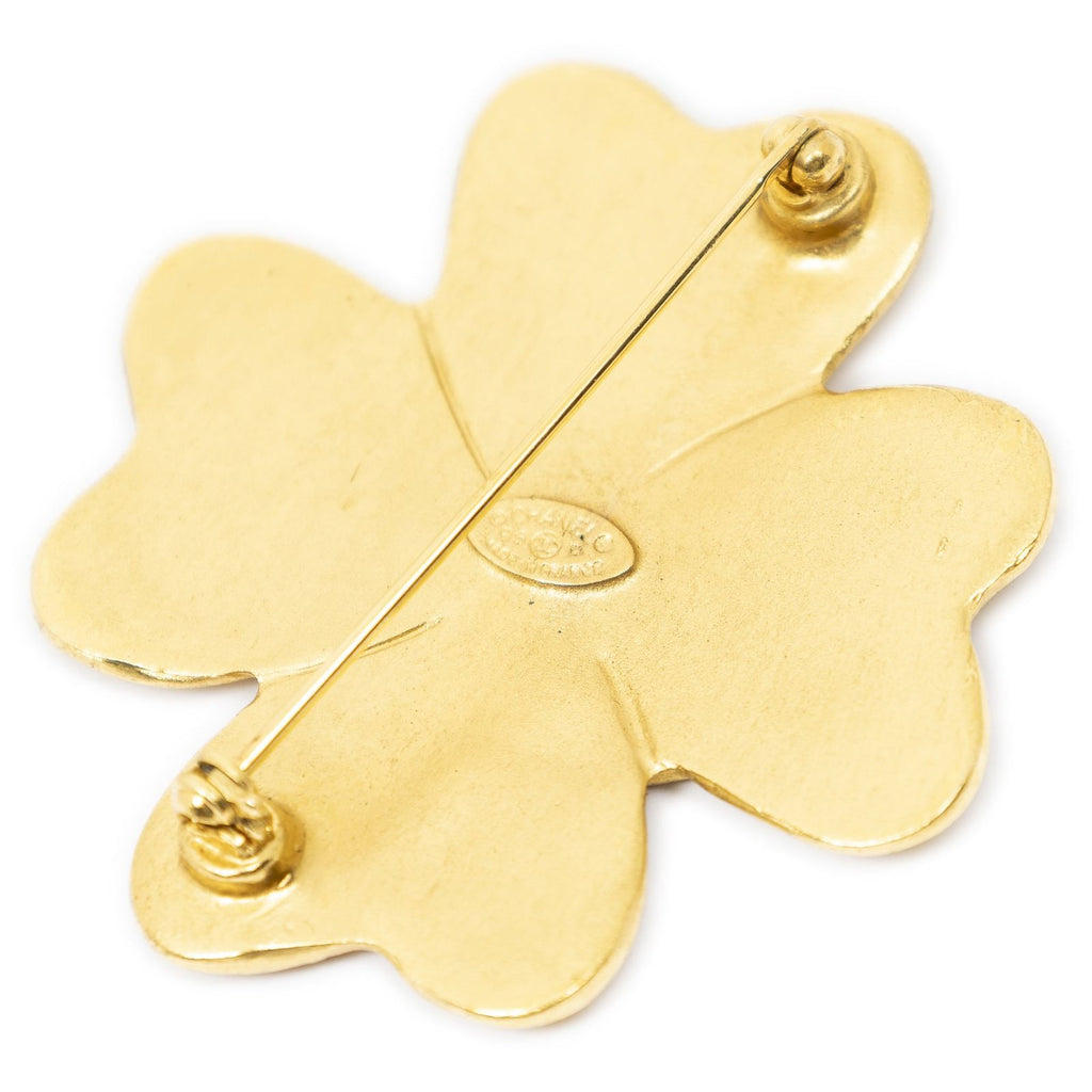 Chanel CC Clover Brooch Gold Plated — view 2