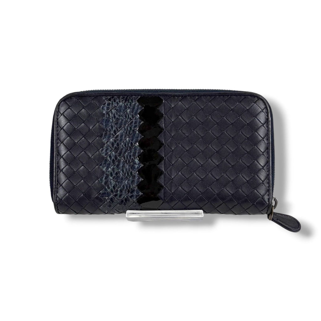 Bottega Veneta Wallet Round Zippy Black Intrecciato Leather Patent — view 2