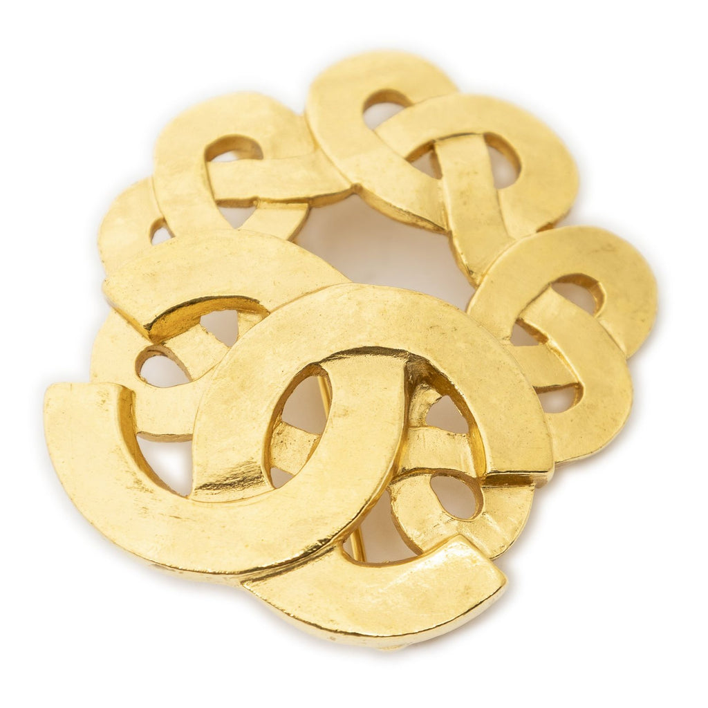 Chanel CC Twisted Brooch