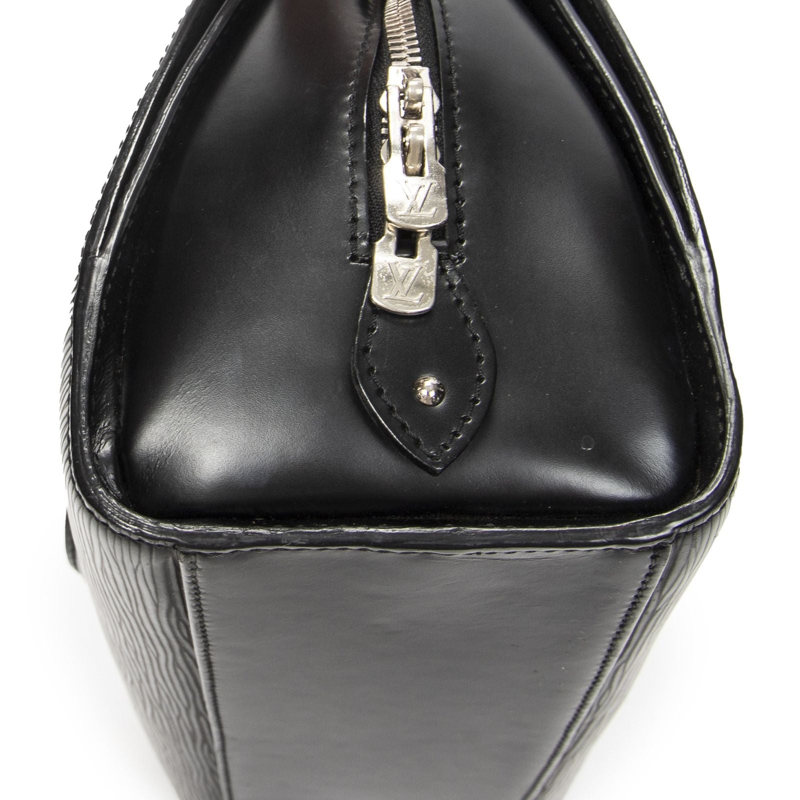 Louis Vuitton Black Epi Handbag — view 7