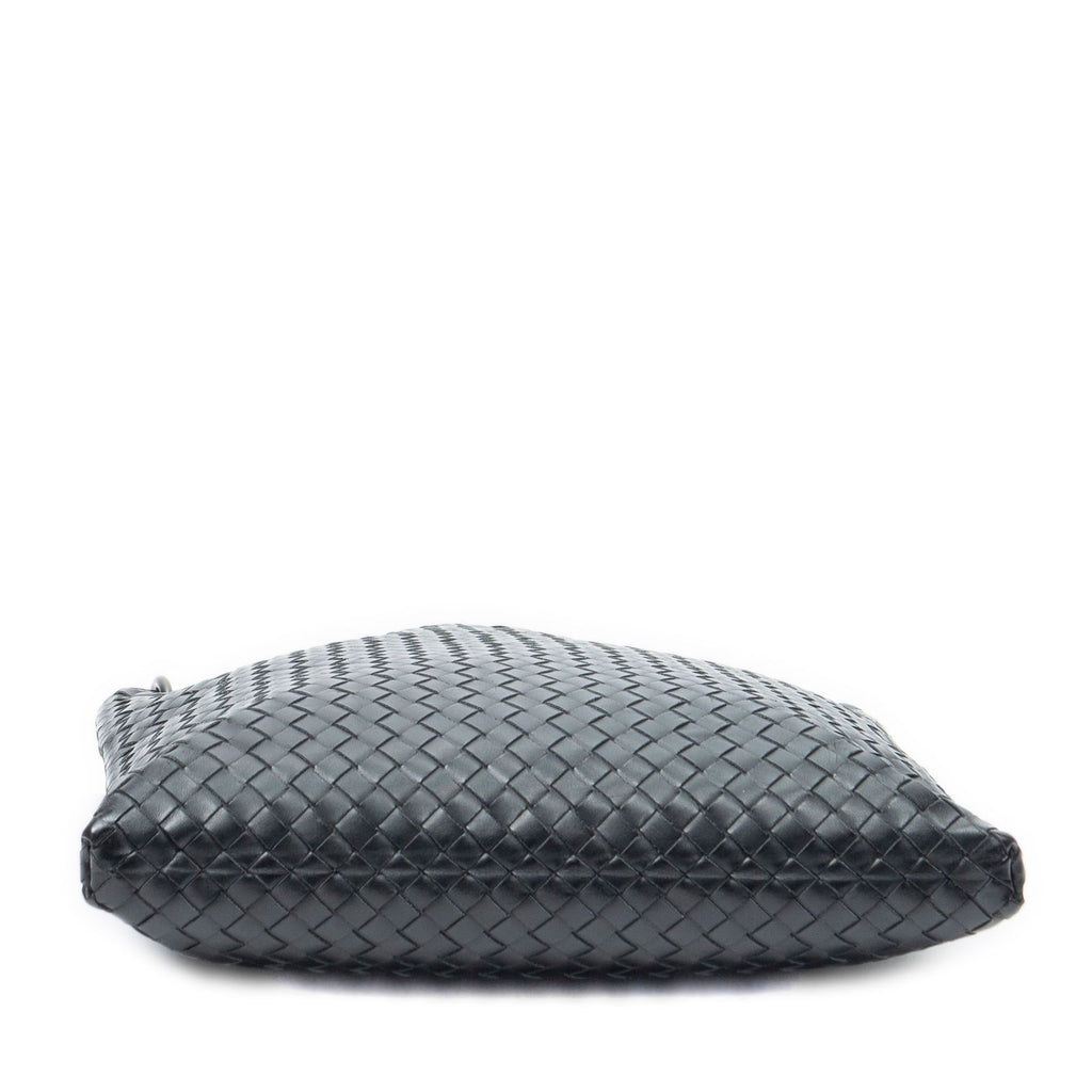 Bottega Veneta Flat Messenger Black Intrecciato Leather Shoulder — view 6