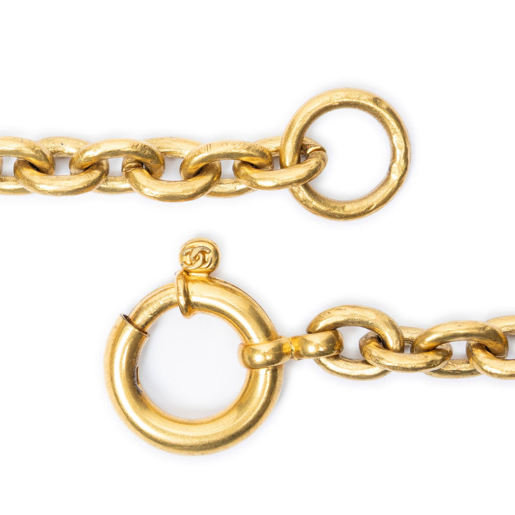 Chanel CC Logo Pendant Chain Necklace Gold Plated — view 3