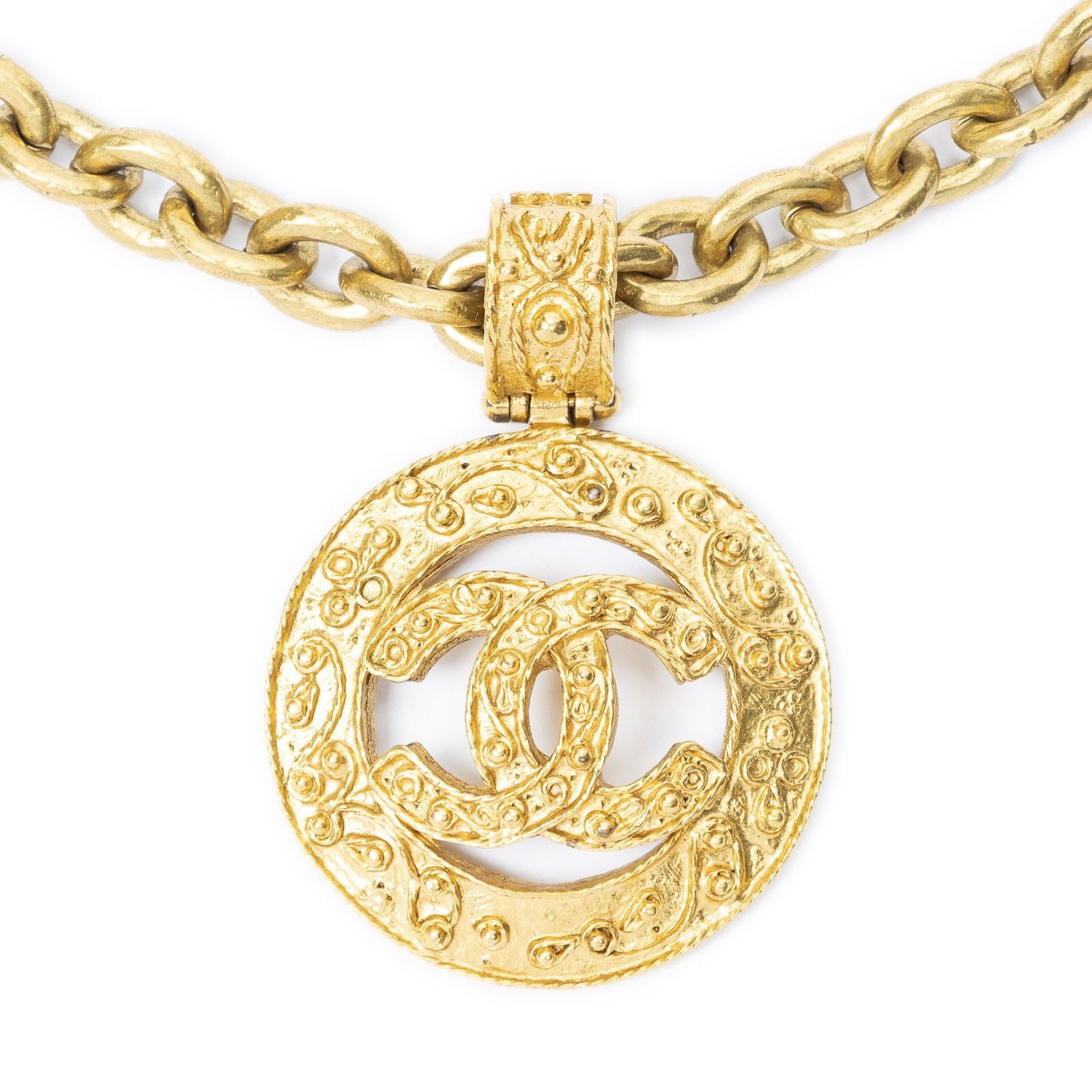 Chanel CC Logo Pendant Chain Necklace Gold Plated — view 2