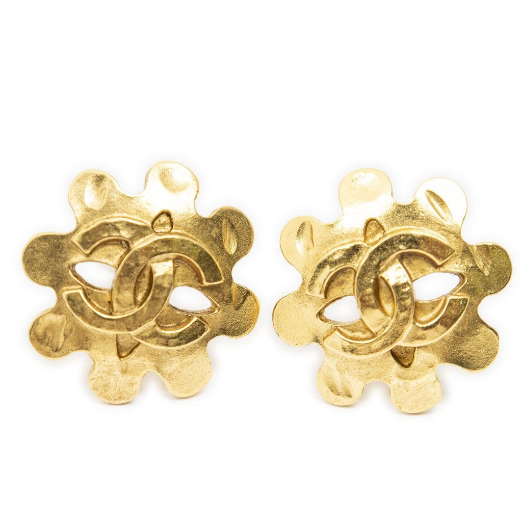 Chanel CC Logo Clip Type Earrings Gold Plated