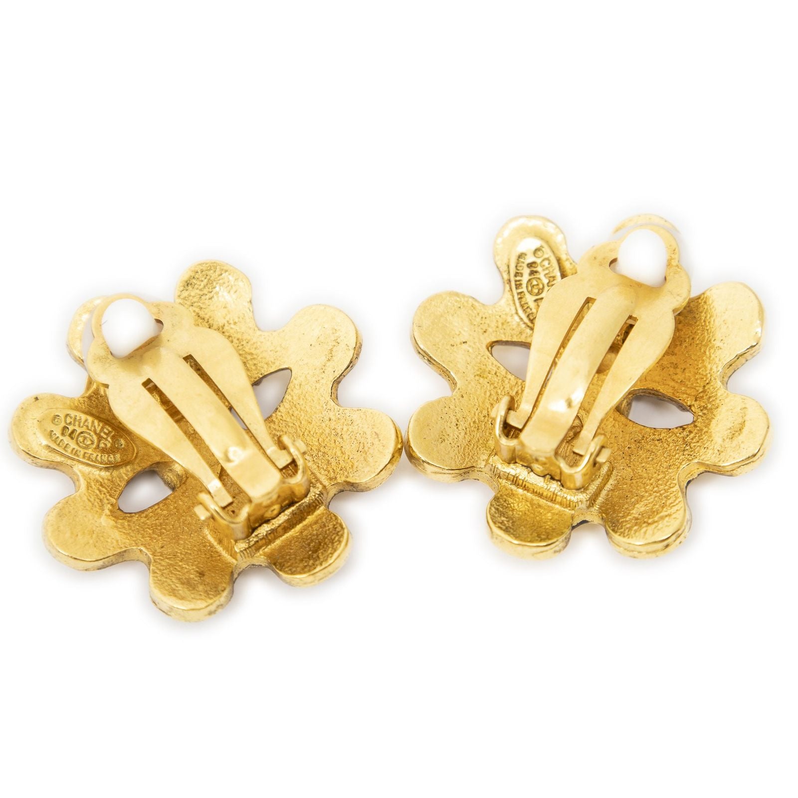 Chanel CC Logo Clip Type Earrings Gold Plated — view 2
