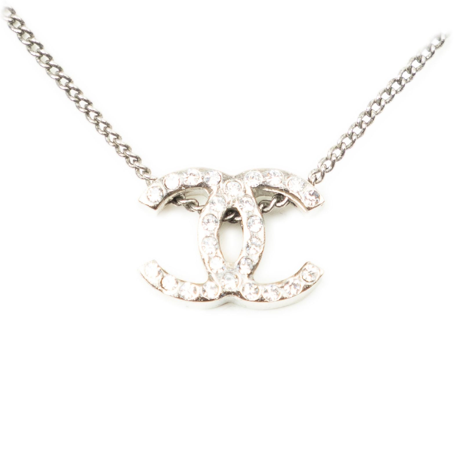 Chanel CC Round Pendant Necklace Silver Plating — view 2