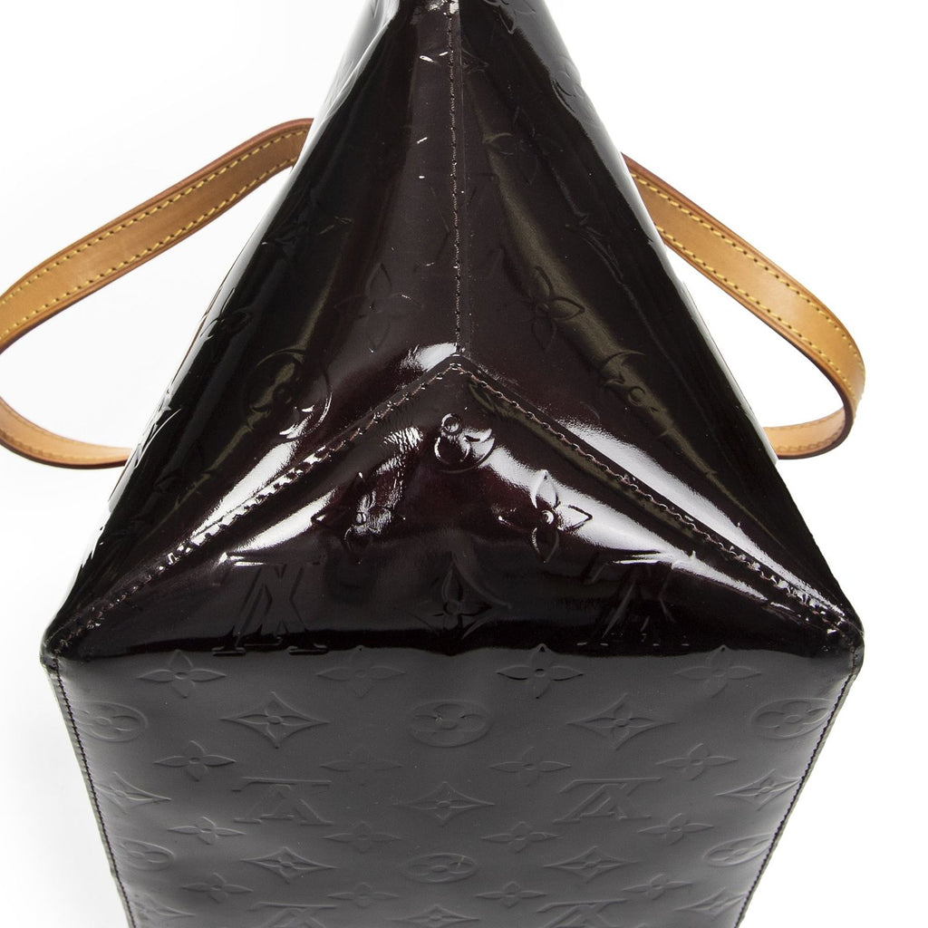 Louis Vuitton Bellevue Amarante Monogram Vernis Handbag — view 8