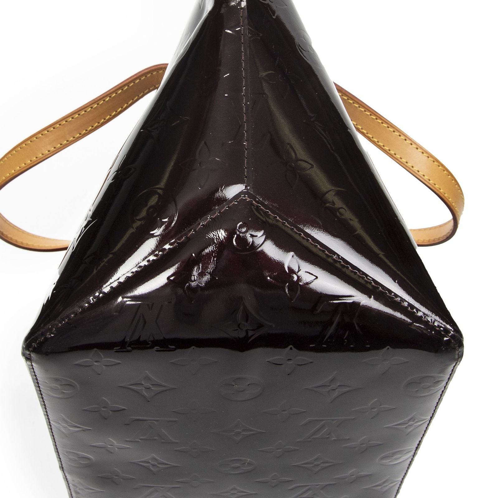 Louis Vuitton Bellevue Amarante Monogram Vernis Handbag — view 8