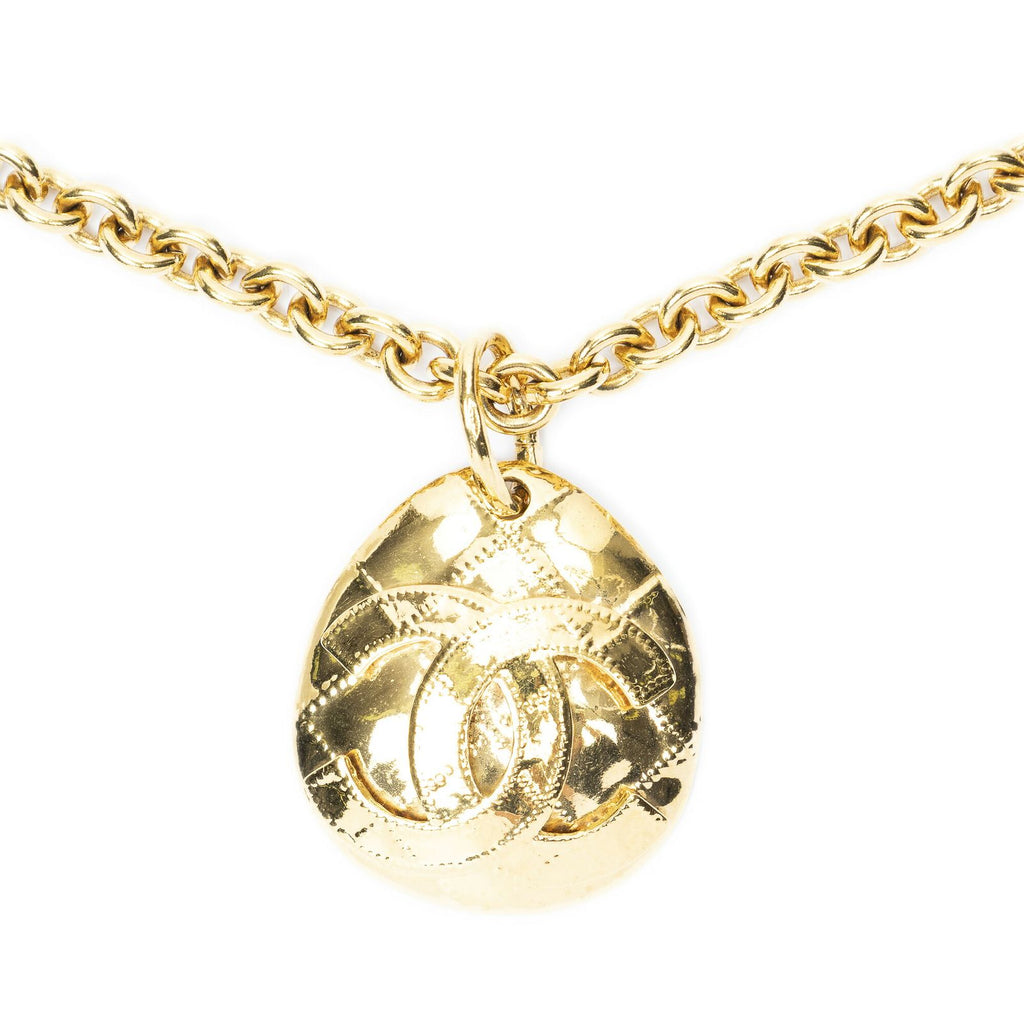 Chanel CC Oval Pendant — view 2