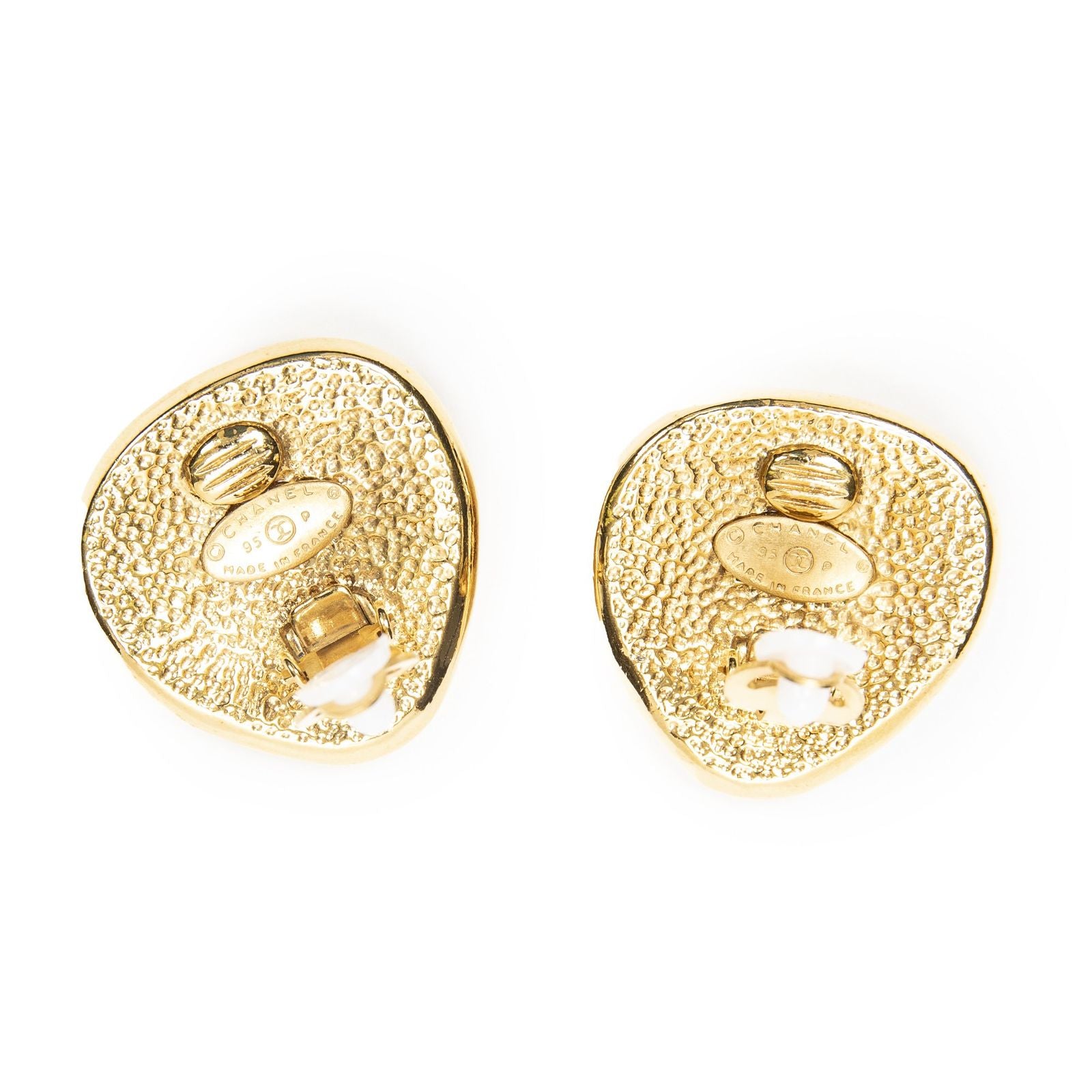 Chanel CC Rectangular Clip on Earrings Gold Plated — view 3