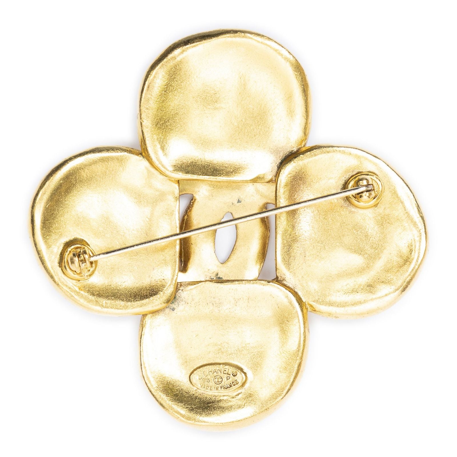 Chanel CC Clover Brooch Gold Plated — view 2