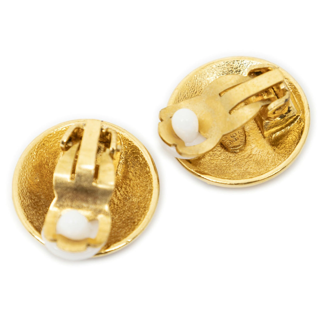 Chanel CC Logo Round Clip Type Earrings Gold Plated — view 2