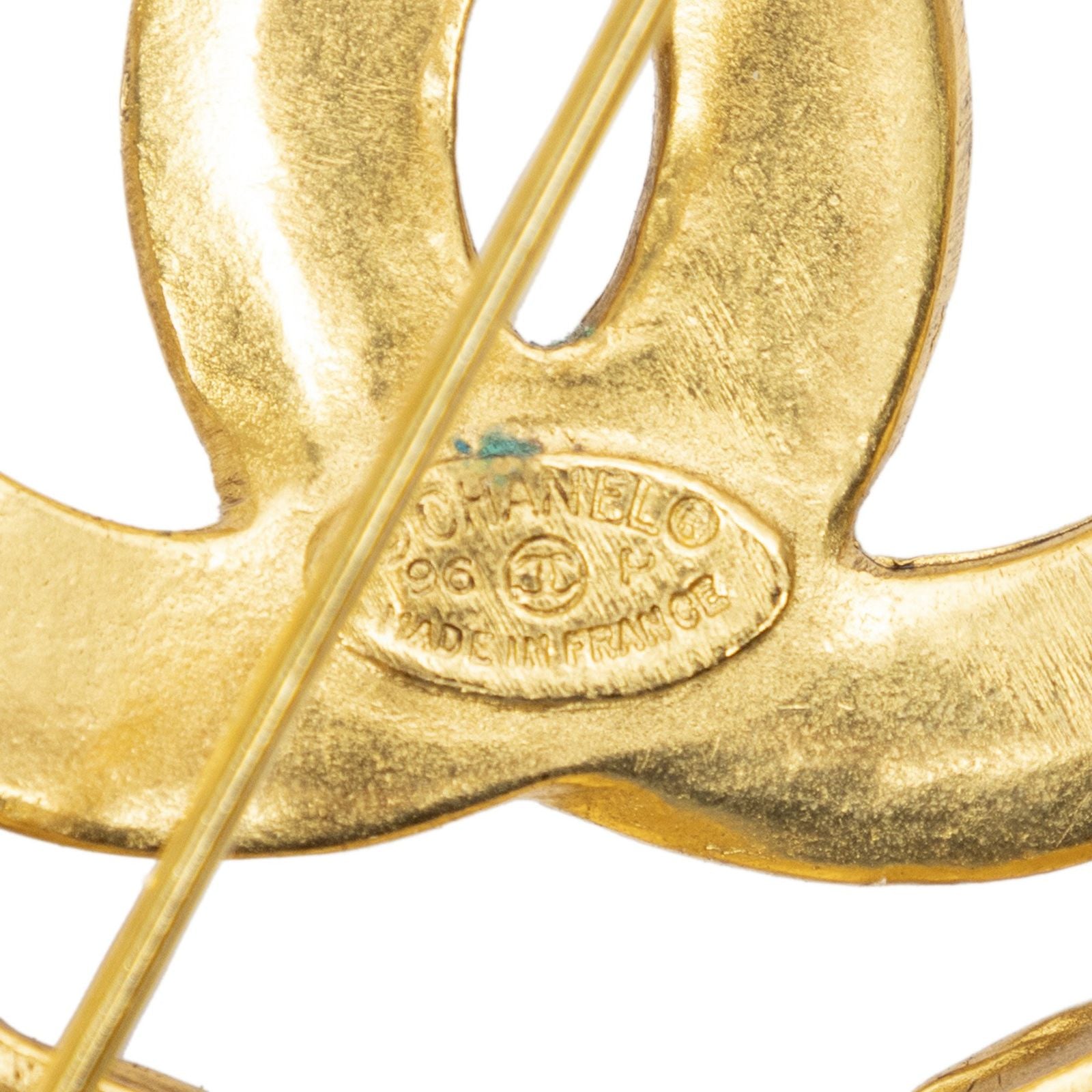 Chanel CC Interlaced Chain Round Brooch — view 3