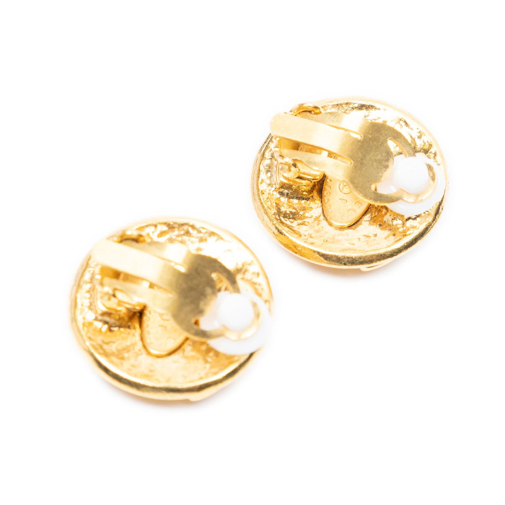 Chanel CC Logo Round Clip Type Earrings Gold Plated — view 2
