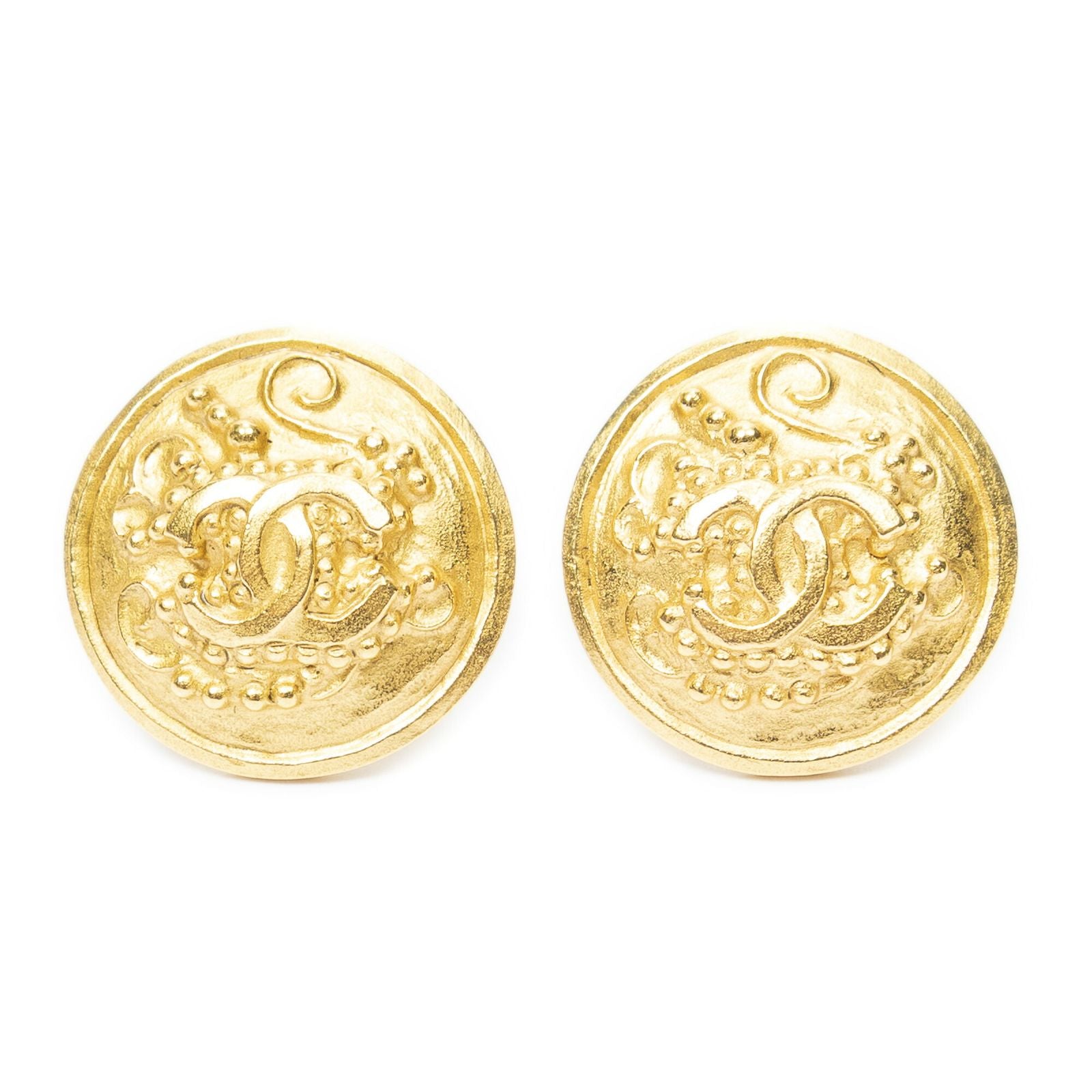 Chanel CC Logo Round Clip Type Earrings Gold Plated