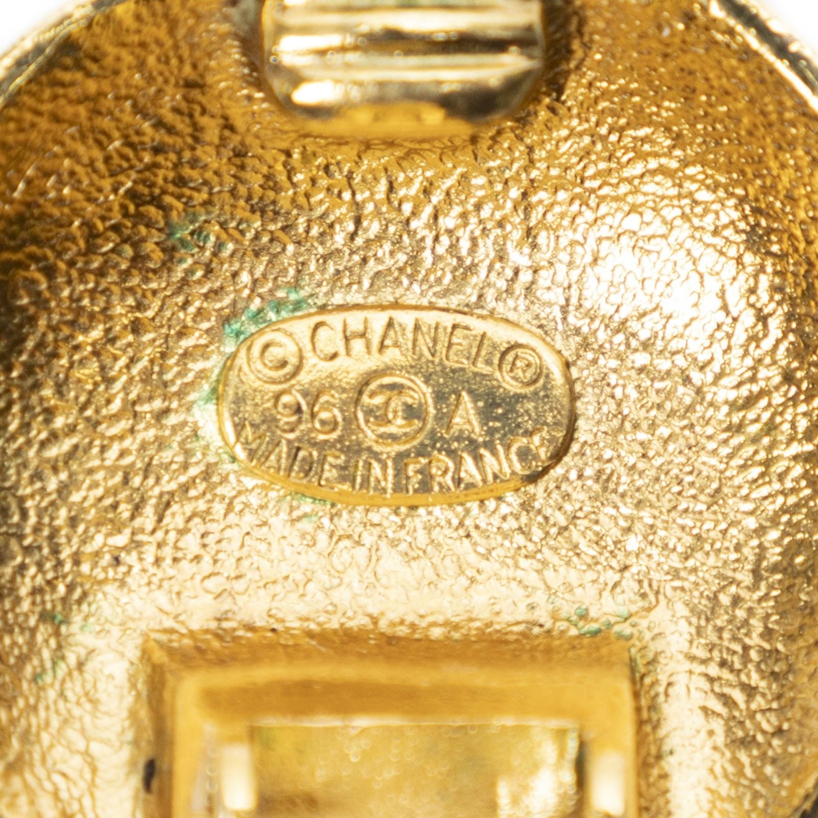 Chanel CC Logo Round Clip Type Earrings Gold Plated — view 3