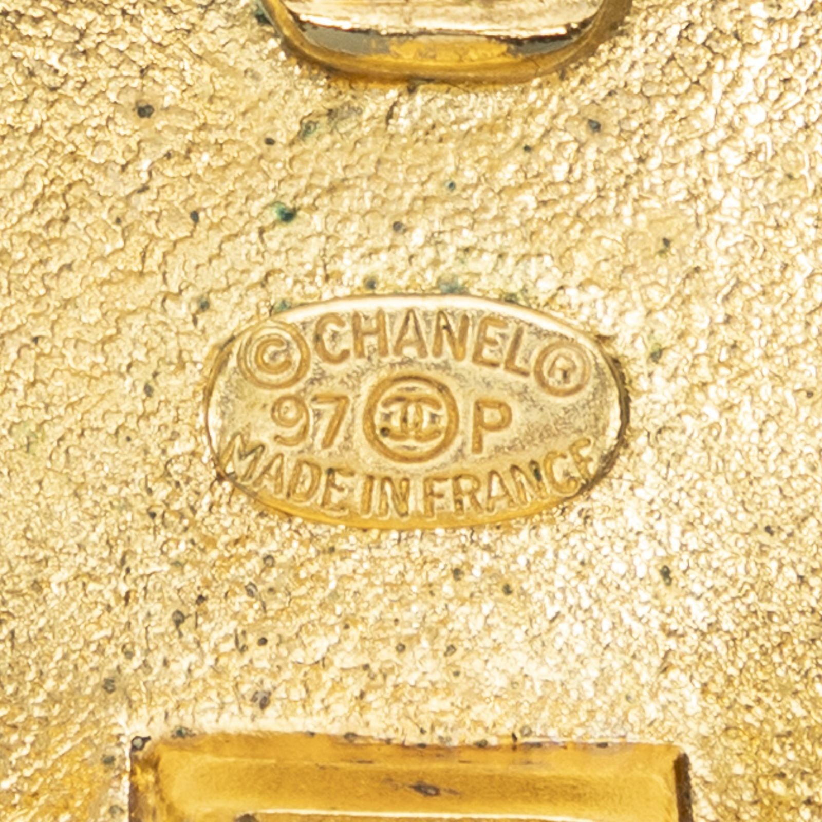 Chanel CC Logo Round Clip Type Earrings Gold Plated — view 3