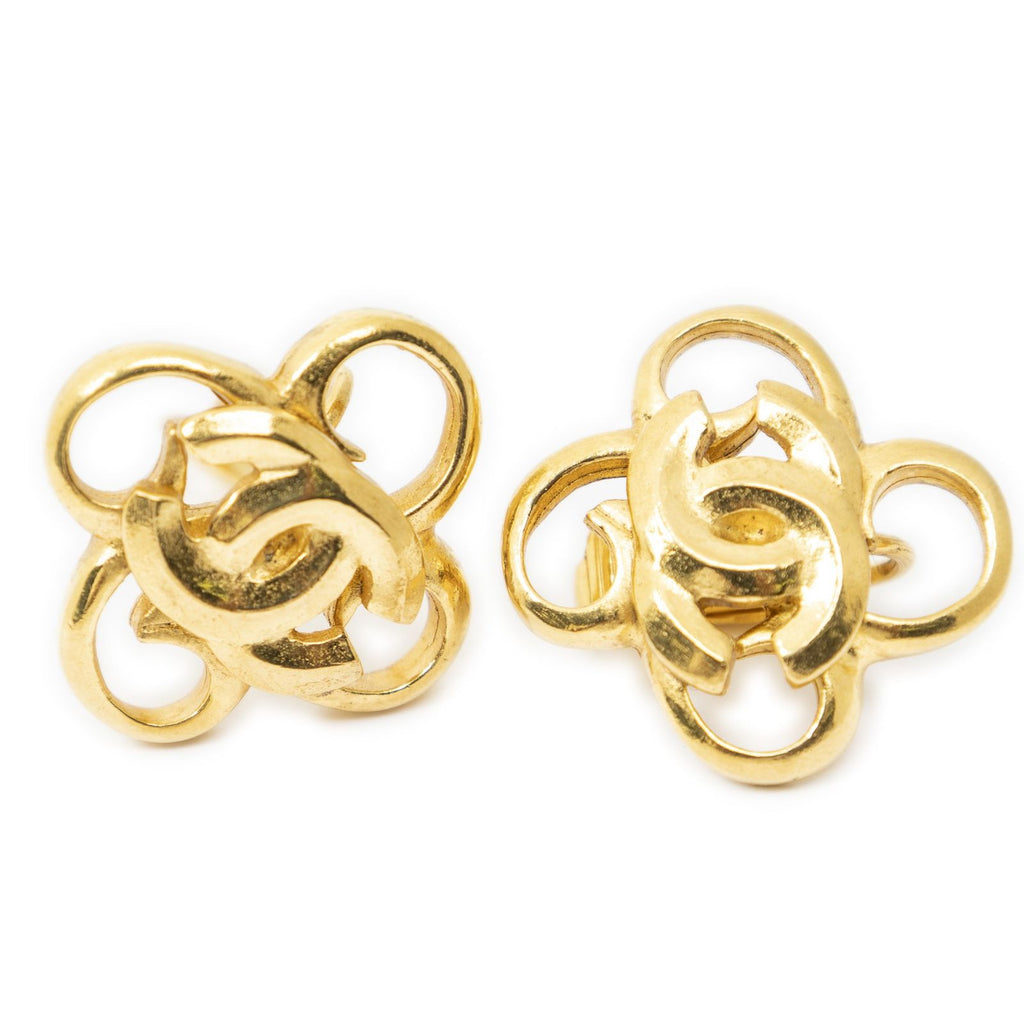 Chanel CC Logo Heart Clip Type Earrings Gold Plated